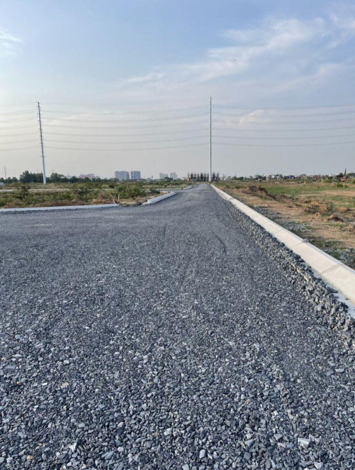 Dự án mới đh quốc gia 245 võ chí công phường phú hữu quận 9 chờ sổ đỏ, giáp melosa khang điền