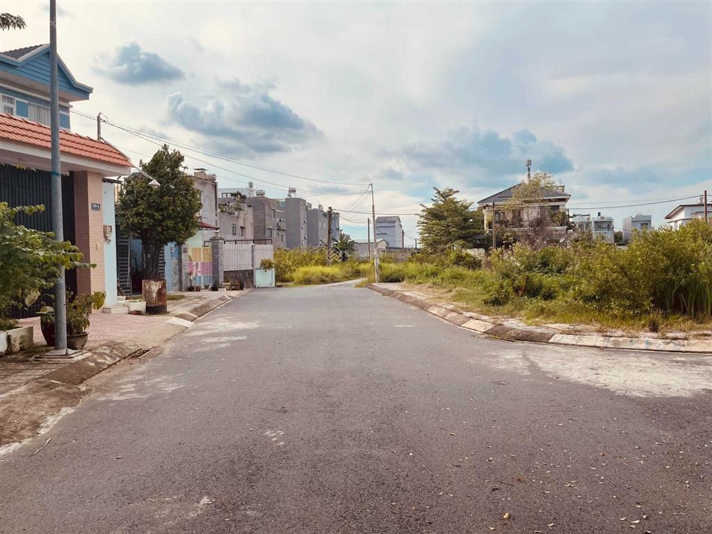 Bán đất dự án đông dương, đường bưng ông thoàn, phường phú hữu, quận 9, hồ chí minh