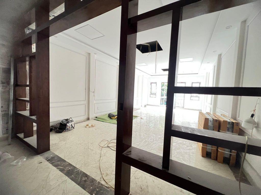 Bán Nhà KĐT Trung Yên 85m2*7 Thanh Máy Vỉa Hè Ô Tô Kinh Doanh Giá 33.15 tỷ Lh 0824564222.