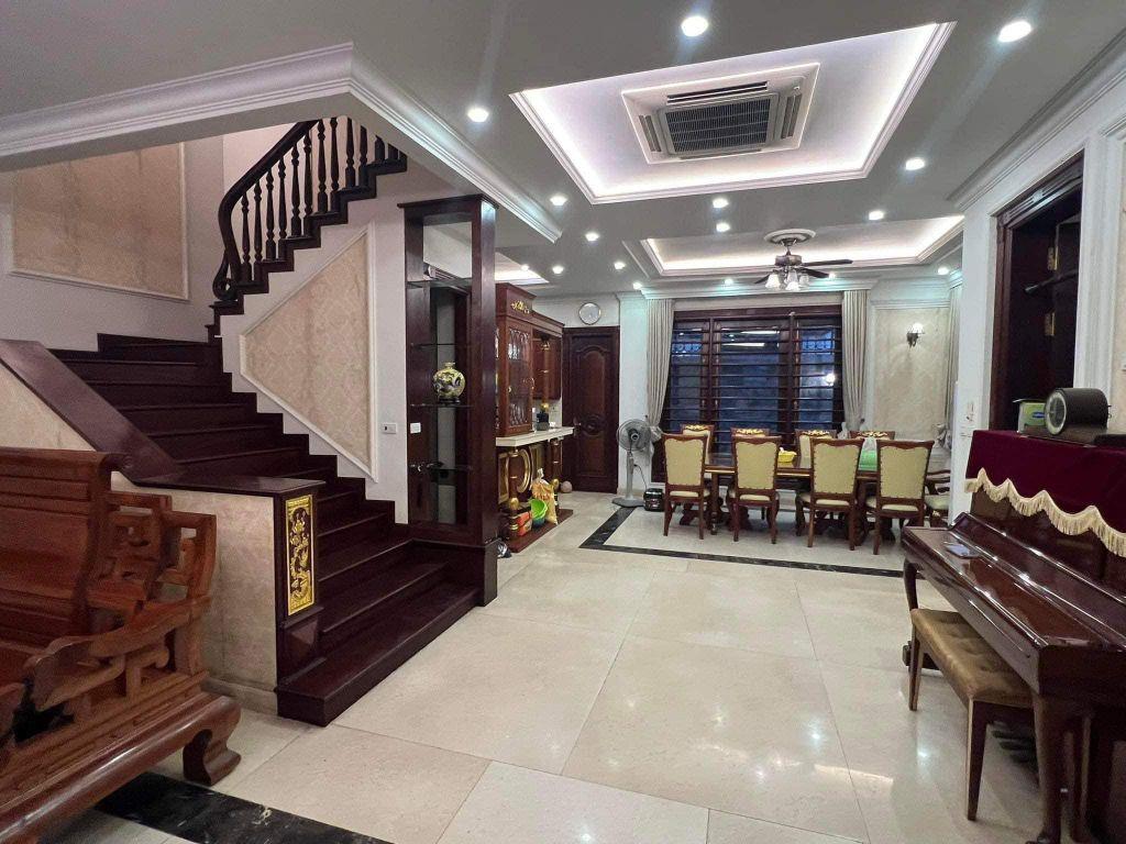Biệt Thự Trung Văn 165m2*4 Lô Góc Vỉa Hè Mặt Tiền 22m Kinh Doanh Giá 27 tỷ Lh 0824564222.