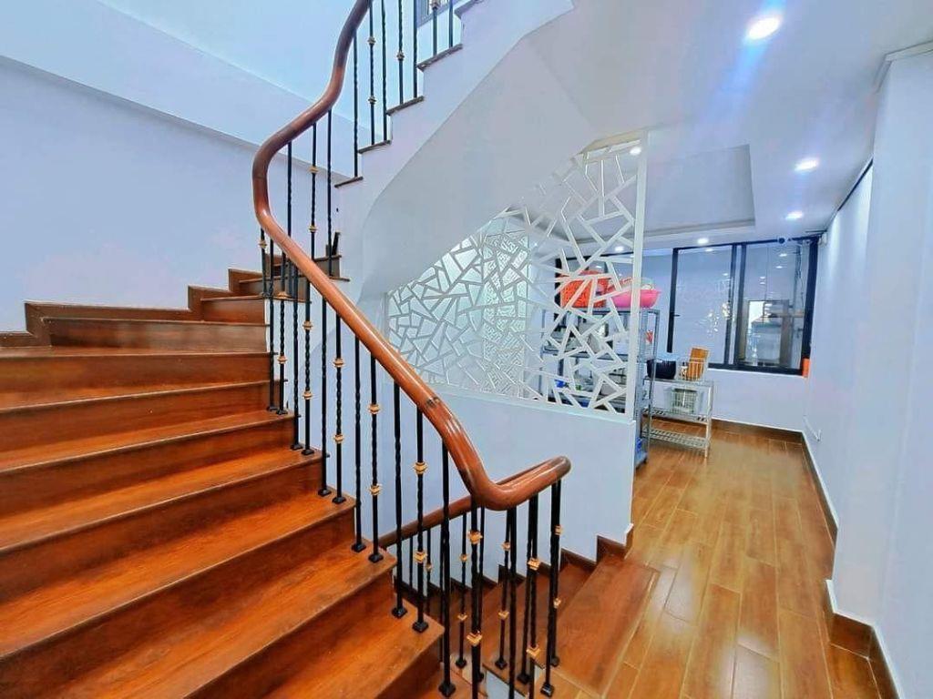 Nhà Phố Nguyễn Thị Định 55m2*5 Ở Ngay Vỉa Hè Ô Tô Kinh Doanh Giá 15.9 Tỷ Lh 0824564222.