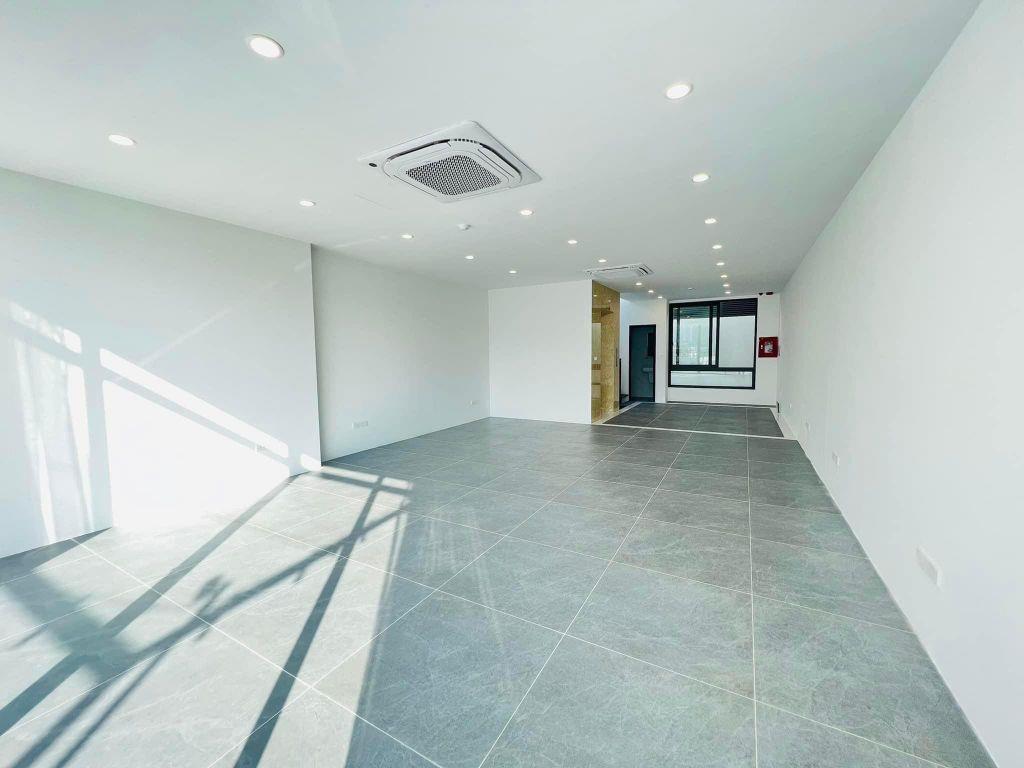 Mặt Phố Quận Thanh Xuân 101m2*8 Mới Ô Tô Kinh Doanh Mặt Tiền 6m Giá 29.9 Tỷ Lh 0824564222