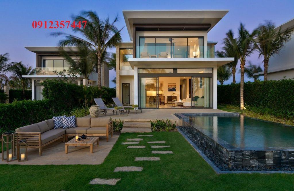 Duy nhất 1 căn mặt biển mẫu AB Beach Front Villa Melia Hồ Tràm cần bán. LH 0912357447