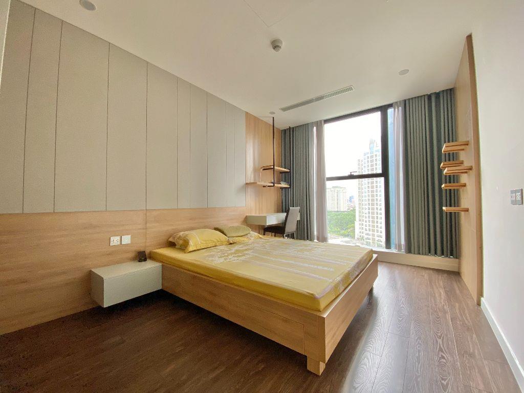 Cho thuê căn 3 ngủ/104m2 tòa S4 Sunshine City full đồ chỉ 22tr/tháng.LH 0966286718