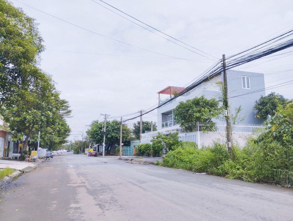 Bán đất nền KDC Kiến Á 125m2 giá cực tốt tọa lạc tại ph Phước Long B, quận 9, Tp.HCM, 