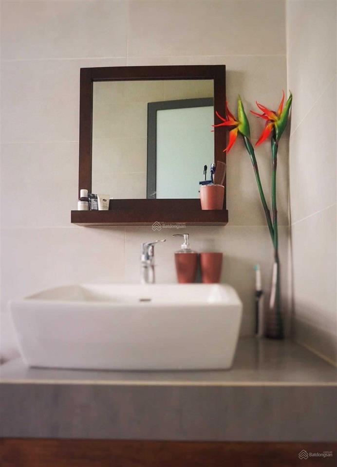 Gia đình cần bán gấp căn biệt thự jamona city, 9x17m (full nội thất)  giá 20 tỷ   0933 492 ***