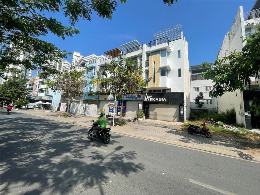 Update giá thật 100% tháng 04/2026, dt 6x21m giá 20.5 tỷ,  mr châu 0933 492 ***