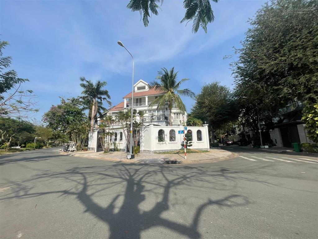 Update giá thật 100% tháng 04/2026, dt 6x21m giá 20.5 tỷ,  mr châu 0933 492 ***