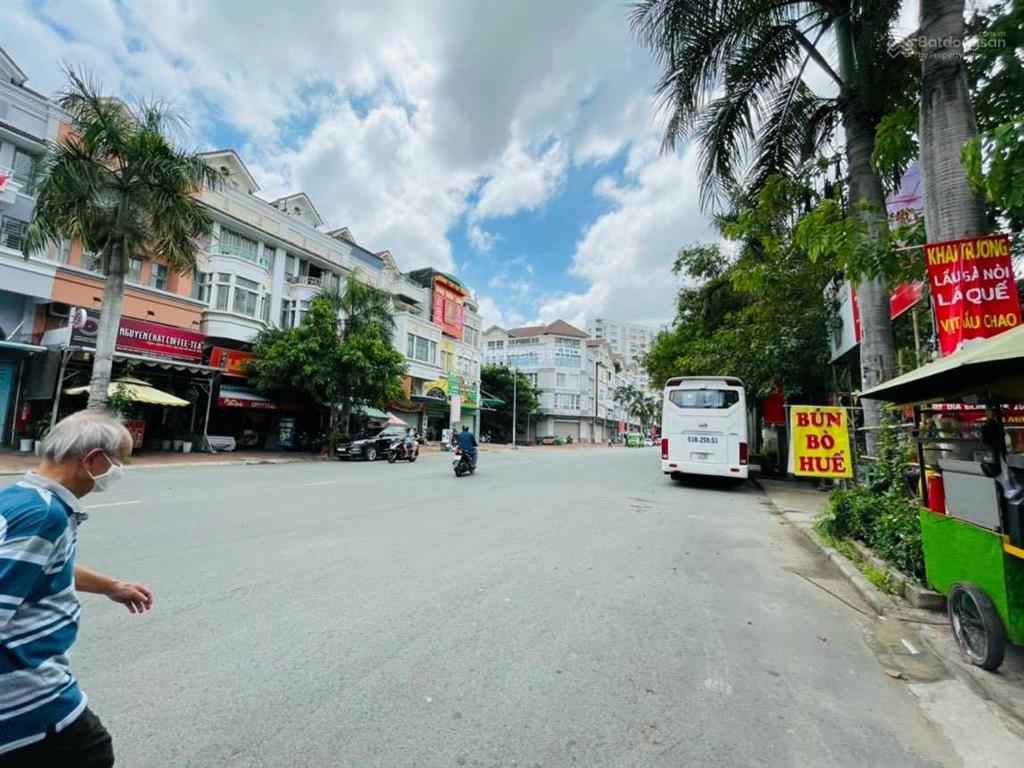 Chính chủ bán 6 lô đất giá tốt nhất nam long trần trọng cung ,5x24m giá 16 tỷ , 8x25m giá 21,5 tỷ