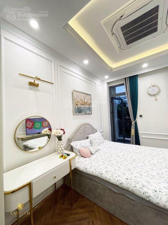 Tôi là chính chủ cần tiền bán gấp căn nhà phố him lam 5x20m, full nội thất, có thang máy giá 25 tỷ