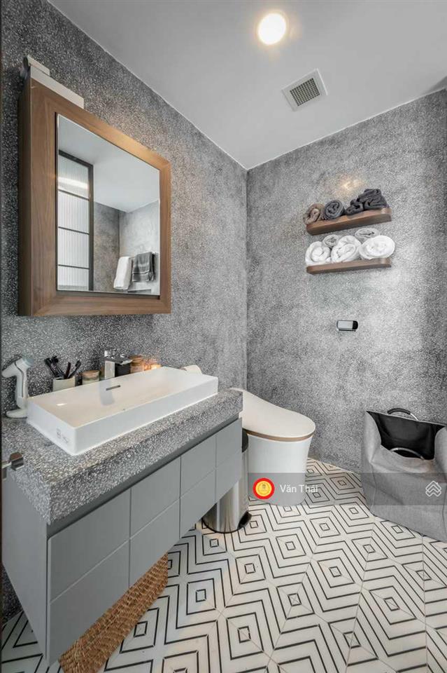 Cần bán gấp căn hộ chung cư richstar, 85m2, 3pn giá 4.6 tỷ 65m2,2pn.giá 3.5 tỷ.0933 033 *** thái