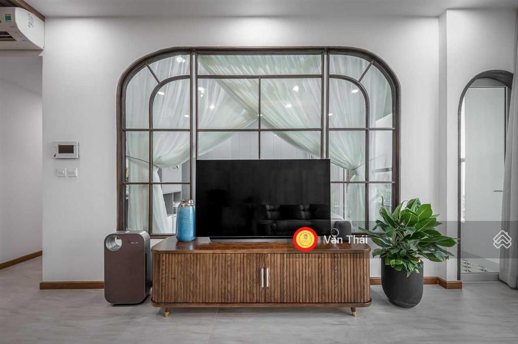 Cần bán gấp căn hộ chung cư richstar, 85m2, 3pn giá 4.6 tỷ 65m2,2pn.giá 3.5 tỷ.0933 033 *** thái