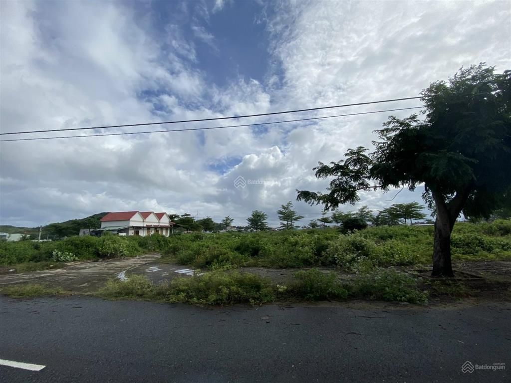 Bán 200m2 tđc xóm quán mặt biển đặc khu vân phong  ninh thọ