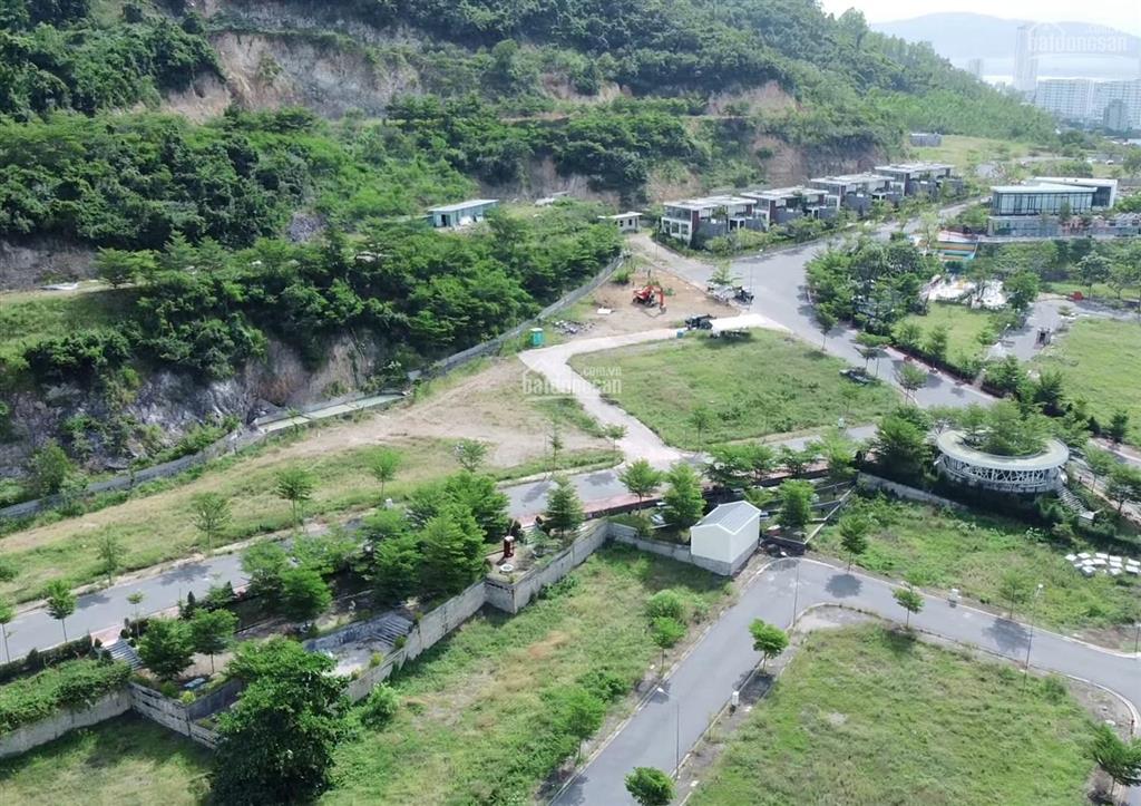 Hoàng phú nha trang lô góc 132m2 26tr/m2  0901 282 ***