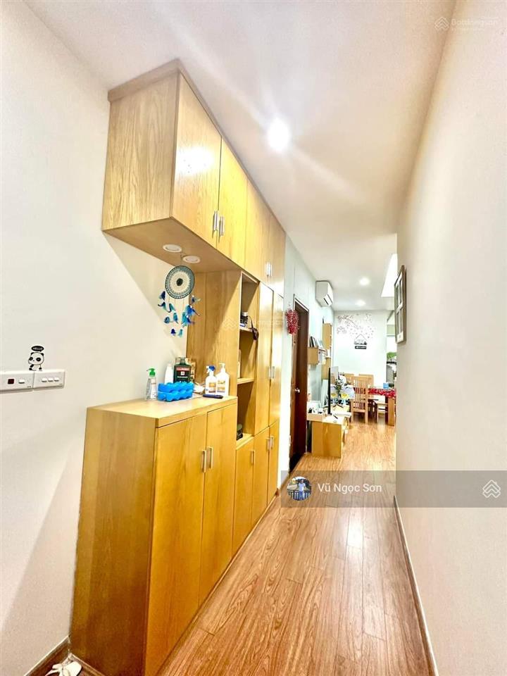 Nhà ở có lộc cần bán. nhượng lại cho người có duyên căn hộ 73m2 tầng trung tại the pride