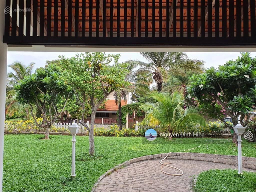 Bán 600m2 căn góc view biển biệt thự mũi né domaine