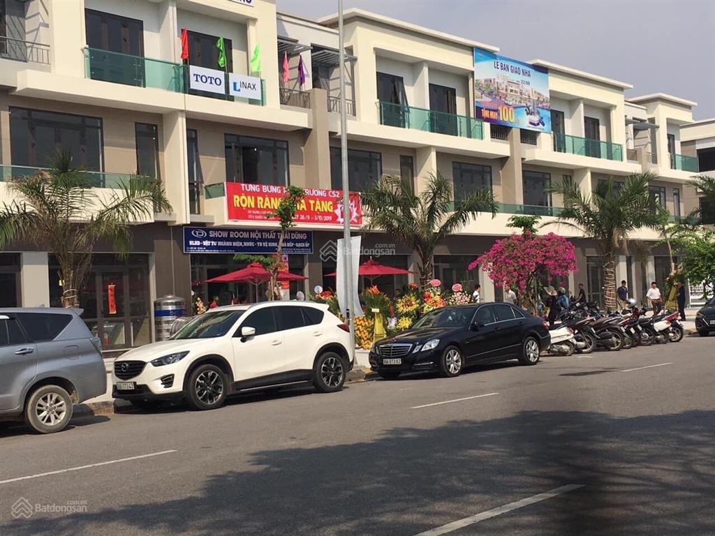 Chính chủ cần bán căn shophouse dt 120m2 mặt đường hữu nghị rộng 56m, da centa city giá rẻ nhất tt