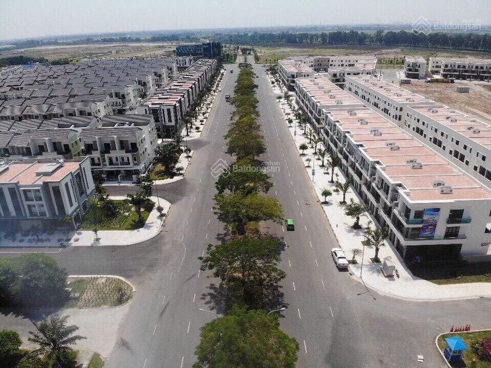 Chính chủ cần bán căn shophouse dt 120m2 mặt đường hữu nghị rộng 56m, da centa city giá rẻ nhất tt