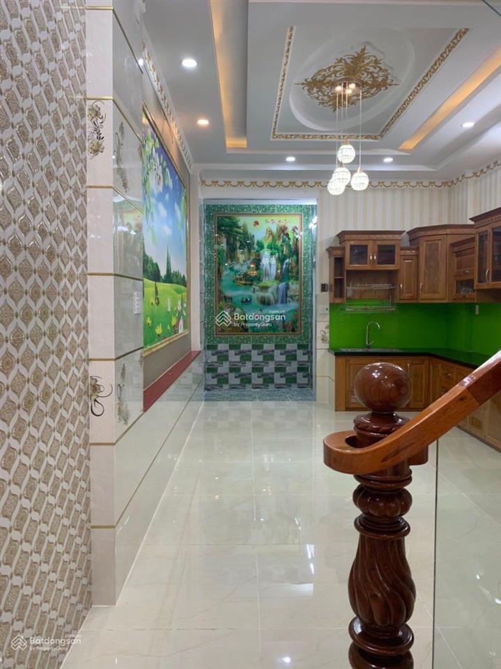 Bán nhà 1 sẹc đường bình trị đông ngang 4x16m đúc 4 tấm đường 8m. giá 5,5 tỷ tl nhanh