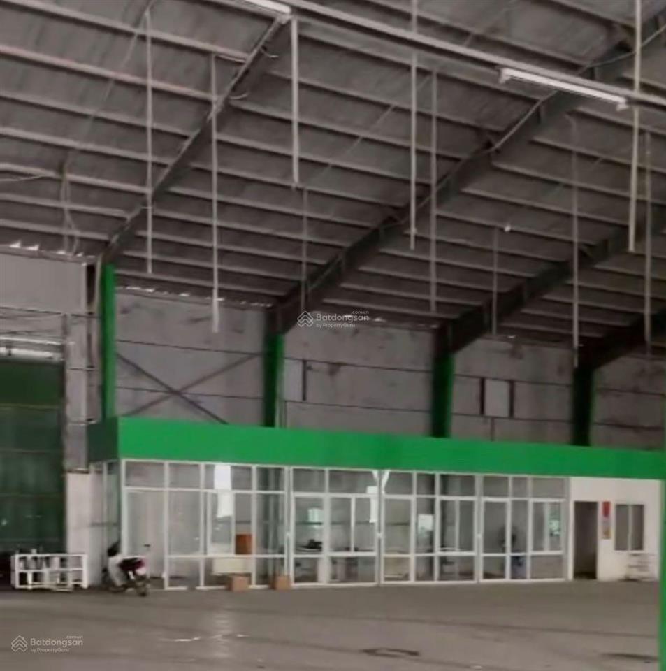 Cho thuê gấp kho xưởng kcn thạch thất 3000m2 có chia