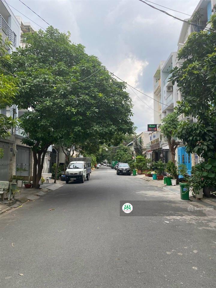 Bán đất rẻ hơn giá hẻm 10x25,5m giá tốt nhất q7, sát bên phú mỹ hưng. giá chỉ 25,2 tỷ