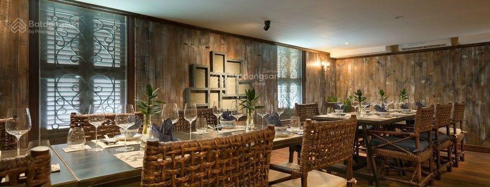 Mặt tiền lê thánh tôn gần lý tự trọng, q1  9x20m t 2l st