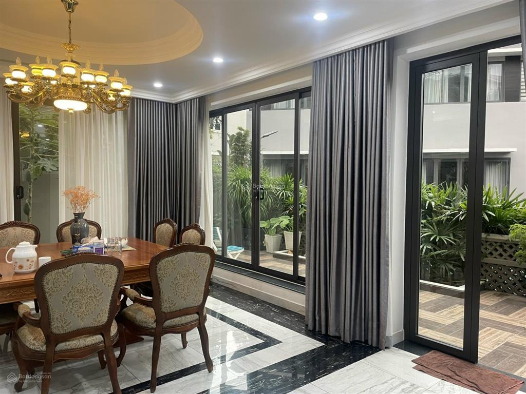Biệt thự nam phú gần trường qt emasi 12x24m 288m2 giá 35 tỷ tl.  0989 866 *** tuyền