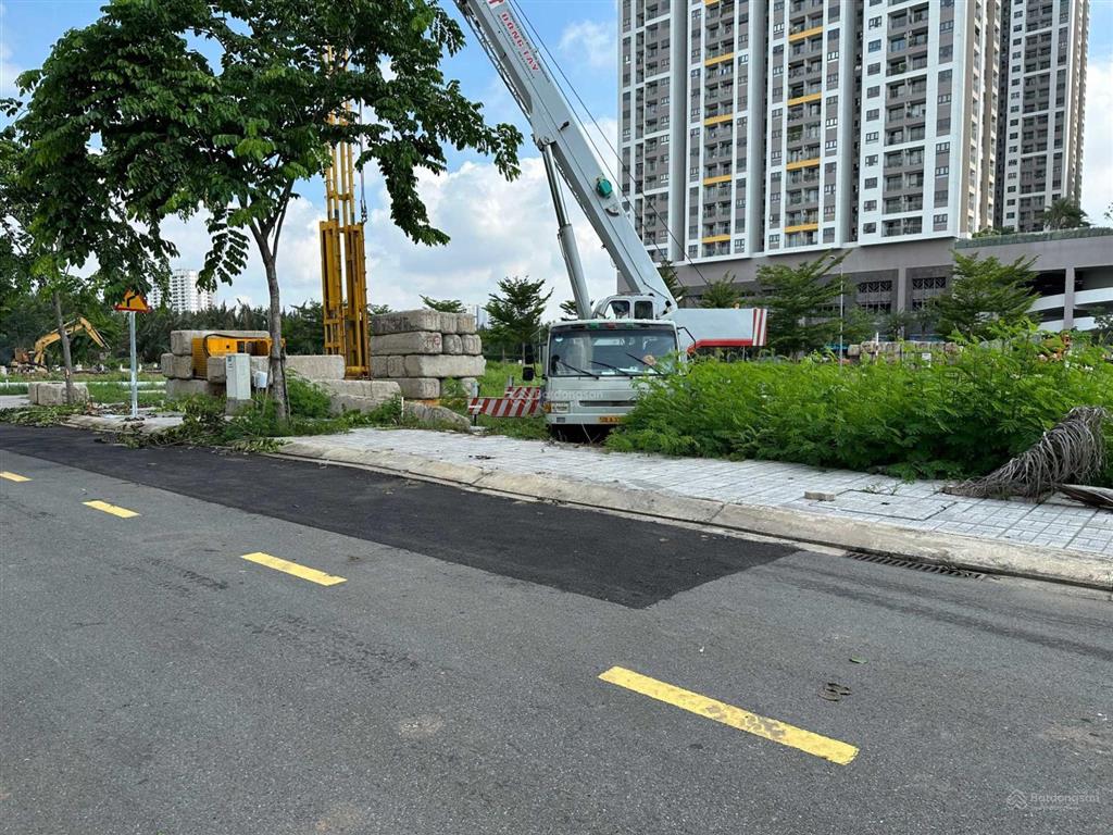 Dự án nhà phố q7 riverside 5x18m giá từ 7,8 tỷ xây dựng hầm, trệt, 2 lầu, sân thượng
