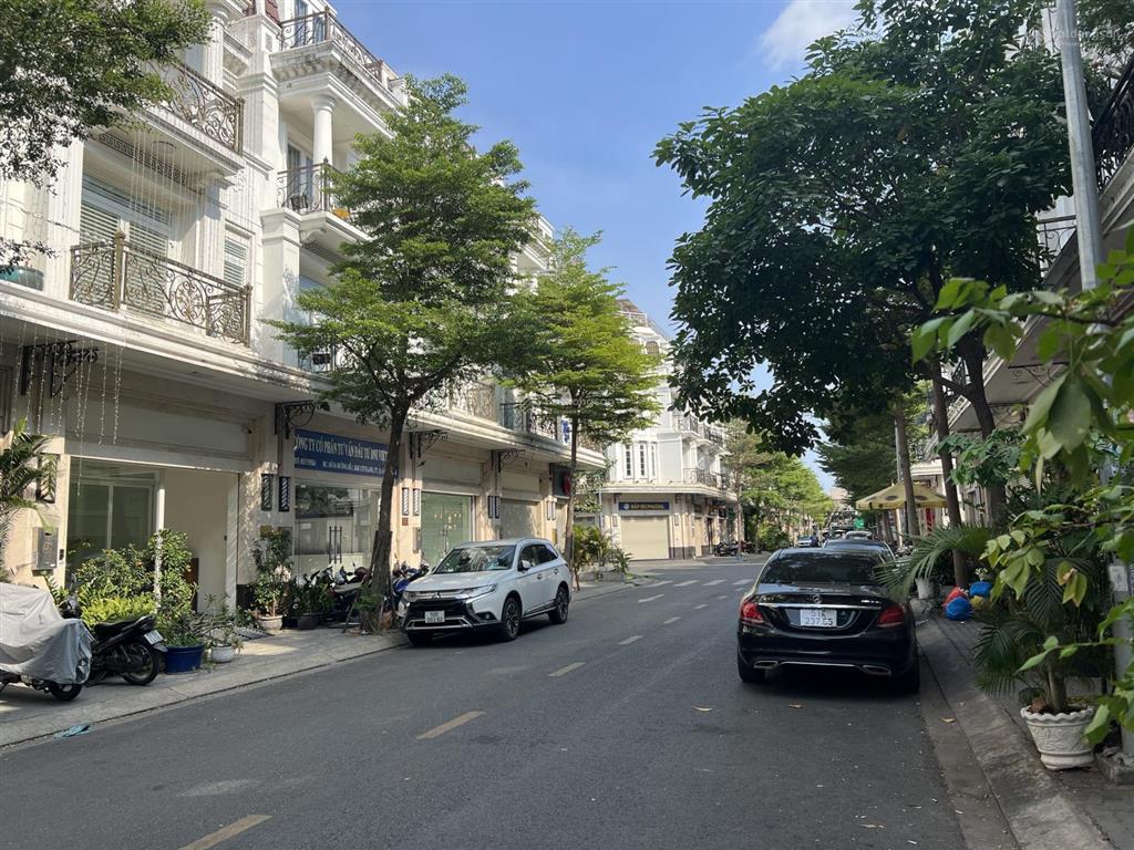 Cho thuê nhà nguyên căn khu cityland trần thị nghỉ p7 ngay ngã 5 chuồng chó