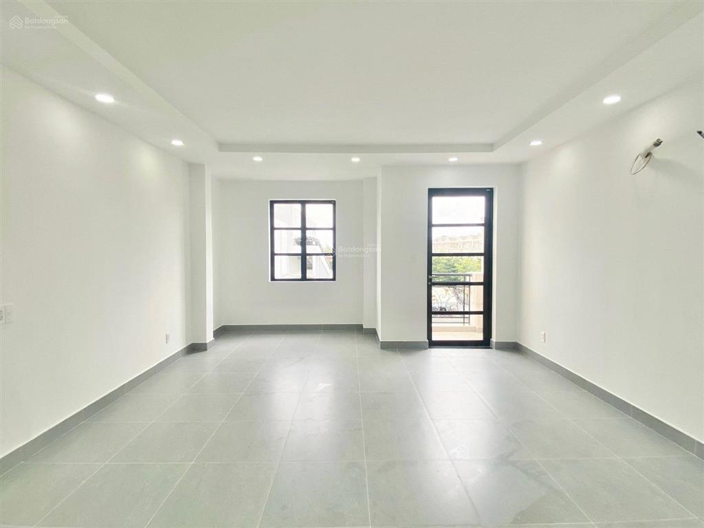 60 triệu/tháng! mặt tiền nguyễn văn lượng (5x20m  5 lầu  có thang máy)