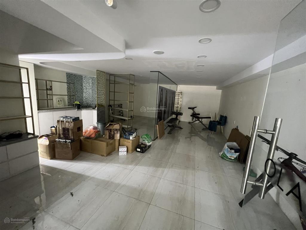 Biệt thự khu cityland garden hills cạnh siêu thị emart. giá 40 tr  45 tr/tháng. gọi thanh nagoya