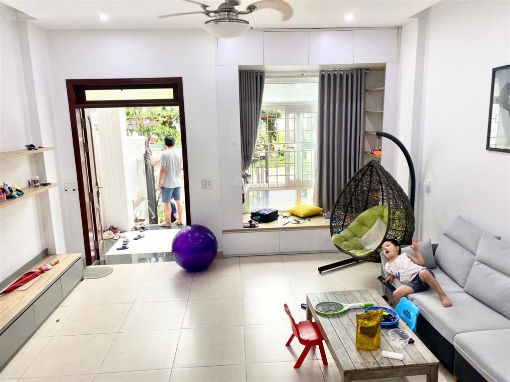 36 triệu/tháng! nhà mới full nội thất cityland emart, khu garden hills, ngay cạnh siêu thị emart