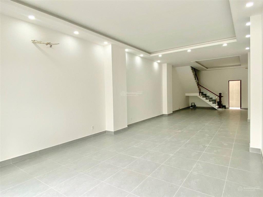 Mặt tiền đường số 3 33 tỷ. cityland park hills phường 10 gò vấp (mặt đường 30m) có thang máy
