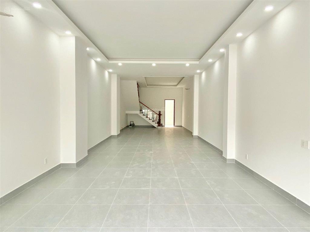 Mặt tiền đường số 3 33 tỷ. cityland park hills phường 10 gò vấp (mặt đường 30m) có thang máy