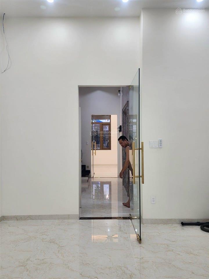 22 tỷ 500! nhà đẹp giá tốt khu cityland lotte mart (5x20m  1 hầm  4 lầu)