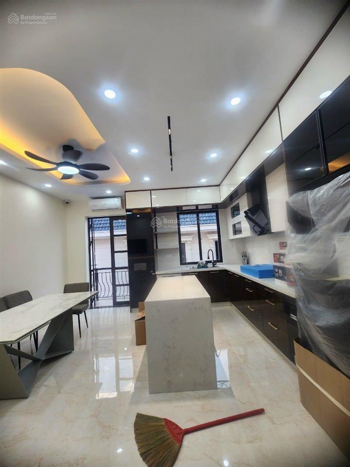 22 tỷ 500! nhà đẹp giá tốt khu cityland lotte mart (5x20m  1 hầm  4 lầu)