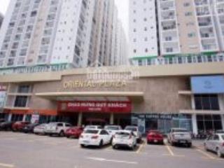 Chính chủ cho thuê gấp căn hộ oriental plaza, q. tân phú, 80m2, 2pn, giá 9tr,  0906 678 ***