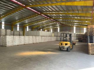 Cho thuê kho xưởng diện tích đa dạng mặt tiền đường container tại quận 7.  0932 310 *** tâm