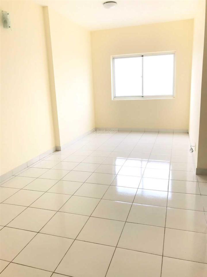 Chính chủ cần bán căn có ban công tại hqc hóc môn giá 1.150 tỷ sang tên hợp pháp.  0909 456 ***