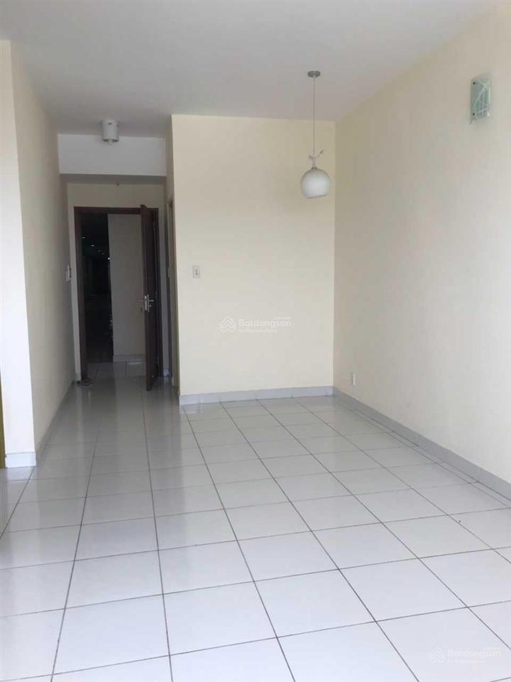 Chính chủ cần bán căn có ban công tại hqc hóc môn giá 1.150 tỷ sang tên hợp pháp.  0909 456 ***