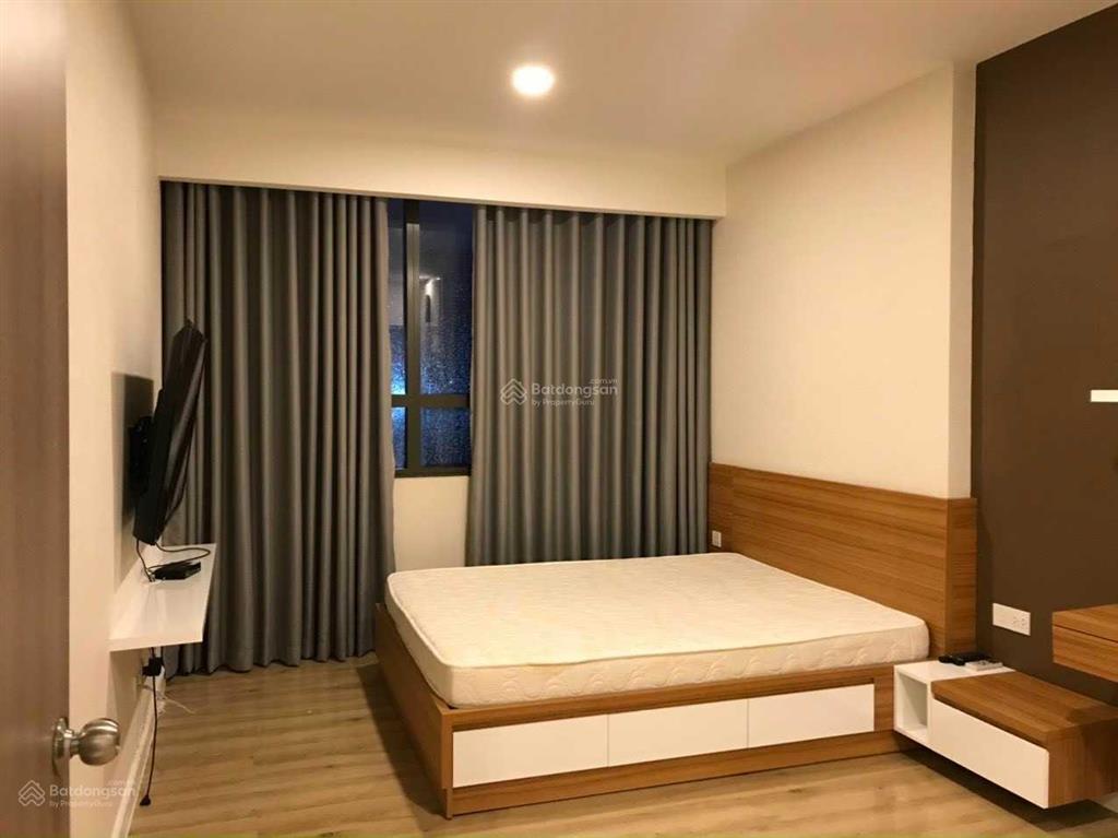 Tin thật 100%, cho thuê icon 56 quận 4, 2 phòng ngủ 79m2, đầy đủ nội thất, 20 triệu/th
