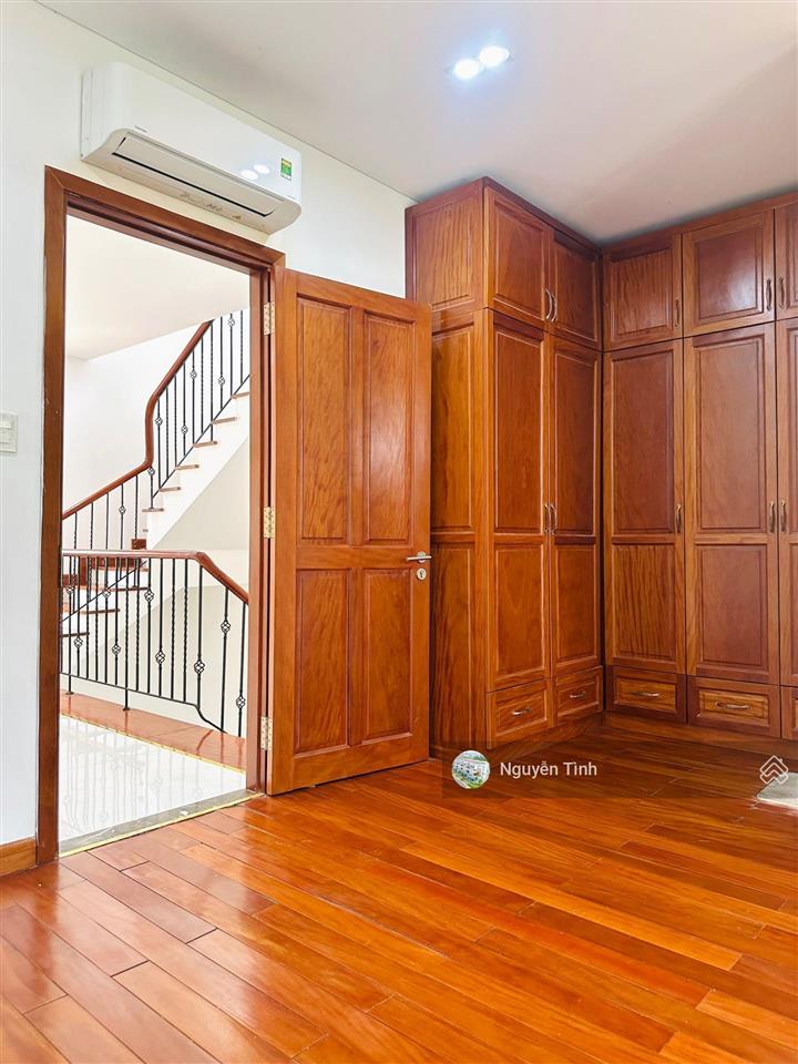 Lovera park nhà đẹp giá tốt  sổ hồng trao tay yên tâm về giá