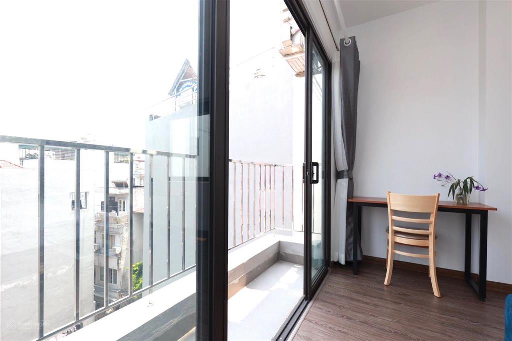 Cho thuê chdv studio full đồ mới ở phố đi bộ trịnh công sơn, nhật tân, tây hồ, ở tttm lotte tây hồ