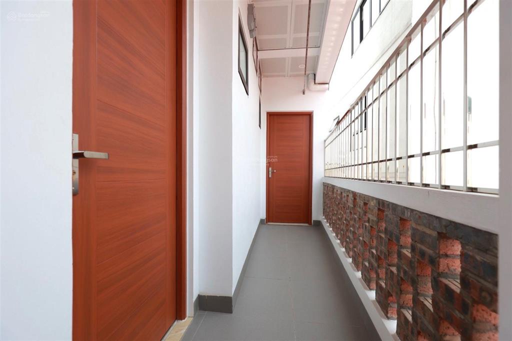 Cho thuê chdv studio full đồ mới ở phố đi bộ trịnh công sơn, nhật tân, tây hồ, ở tttm lotte tây hồ