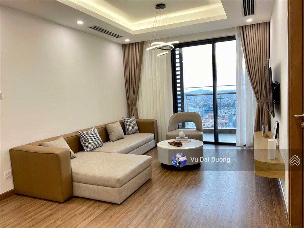 Cho thuê căn 2pn full nội thất siêu đẹp chung cư cao cấp brg hilton trần quang khải