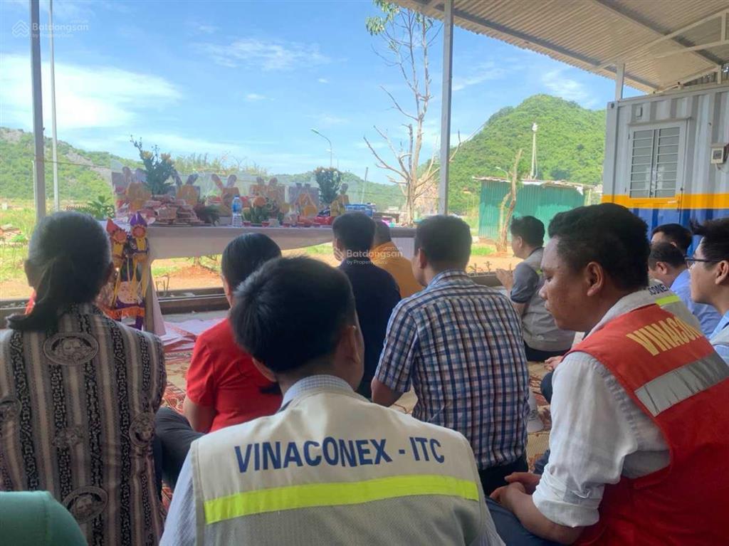 Bán đất liền kề, đất ở lâu dài, diện tích 96m2 khu a3, giá tốt, chuẩn bị xây nhà.  0961 333 ***