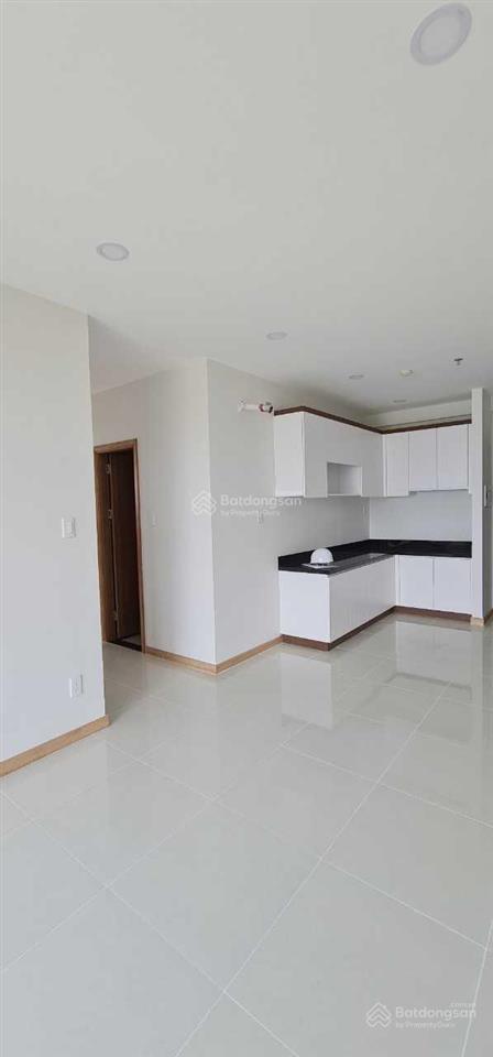 Chủ cần bán 3pn/2wc 72m2 giá 2,73 tỷ bcons miền đông, view hồ đá tầng đẹp. bao sang tên. mới 99%