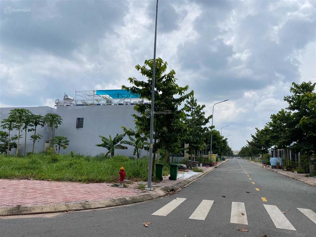 Kẹt tiền cần bán lô đất dự án new times city  khu nhà ở hội nghĩa kim oanh ở tân uyên, sổ hồng sẵn