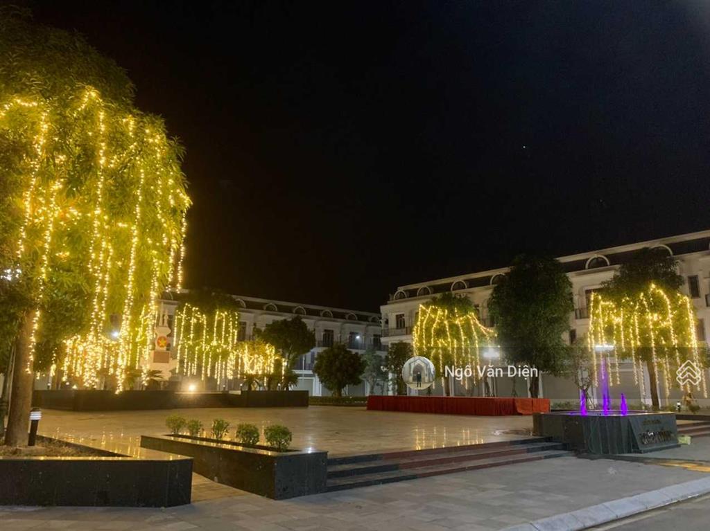 Bán gấp căn liền kề view quảng trường cực vip giá rẻ nhất dự án calyx residence 319 uy nỗ, đông anh