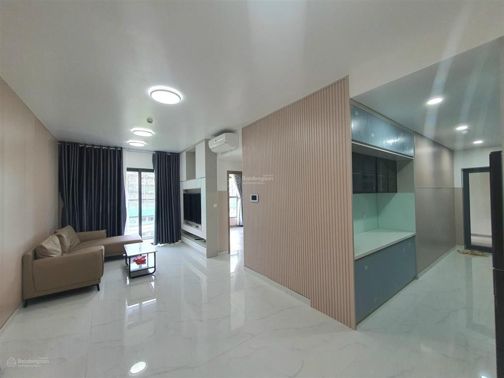 Chính chủ cho thuê gấp ch sky center, nhà đẹp như mơ, 40m2, officetel giá chỉ 9tr/th